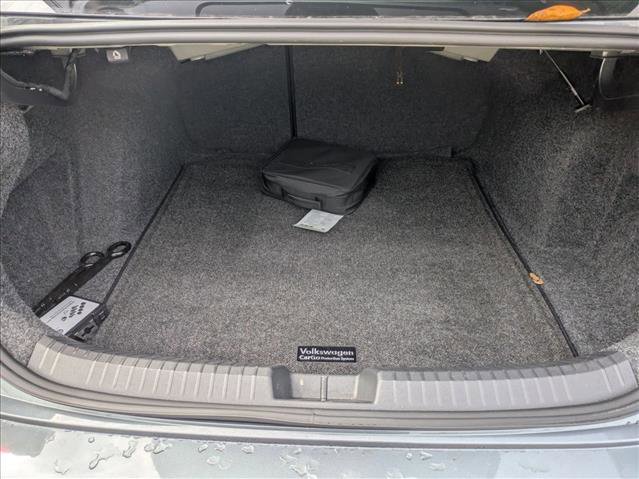 Used 2022 Volkswagen Jetta S image 17