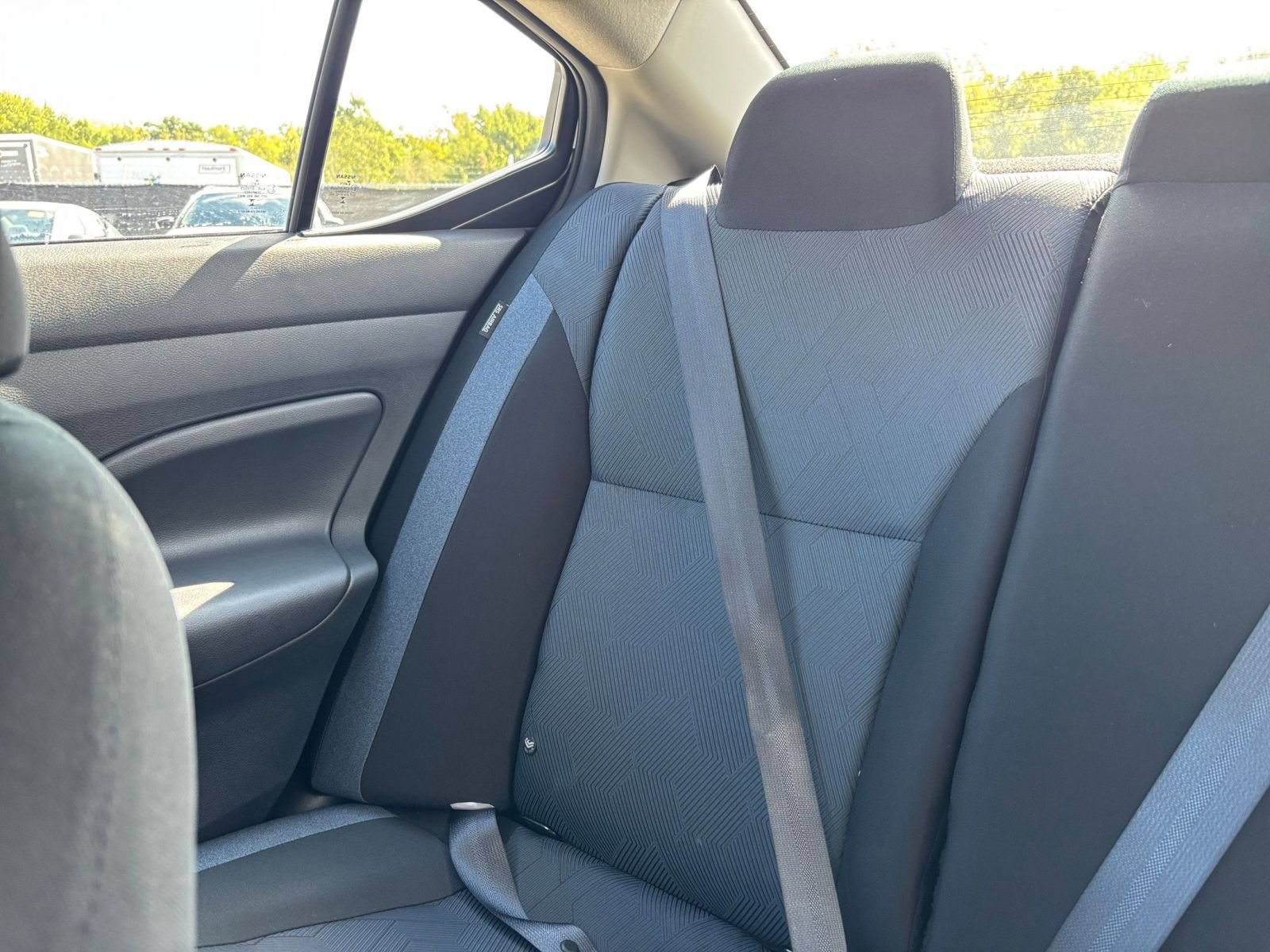 Used 2025 Nissan Versa SV FWD image 36