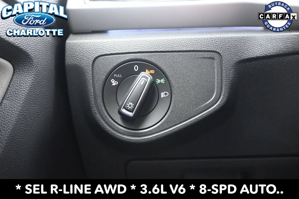 Used 2022 Volkswagen Atlas SEL R-Line AWD/4WD image 19