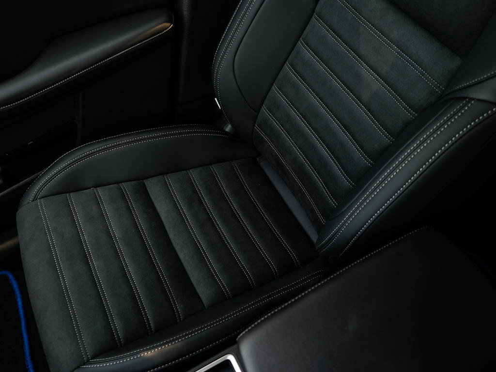 New 2025 Mitsubishi Outlander SE image 26