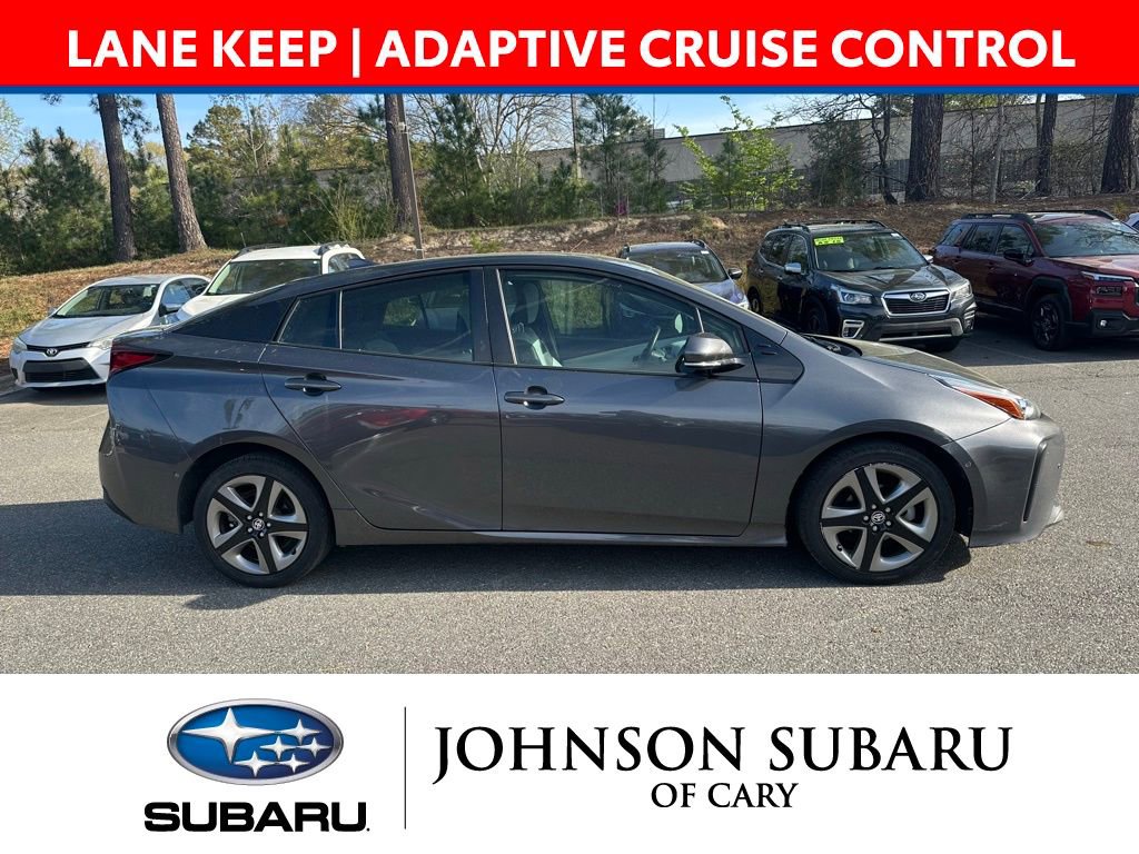 Used 2019 Toyota Prius XLE image 3