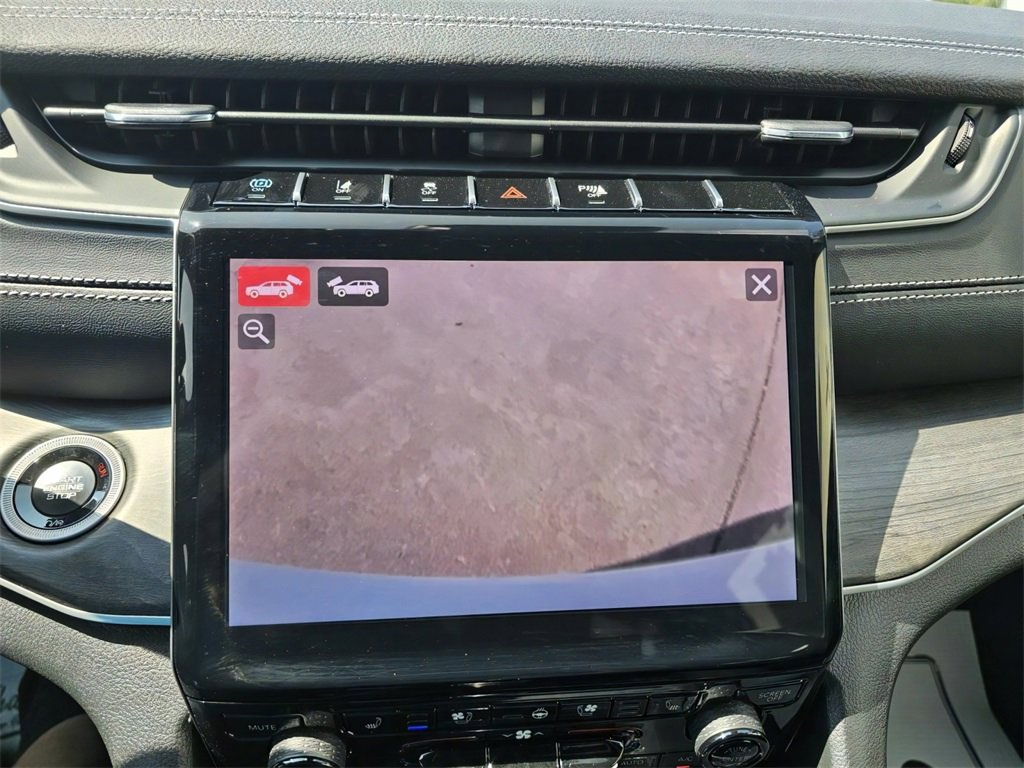 Used 2025 Jeep Grand Cherokee Limited 4xe image 20