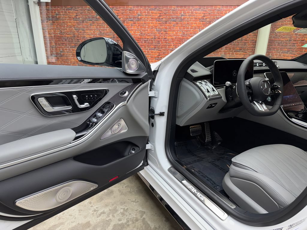 New 2026 Mercedes-Benz S 63 AMG S image 8