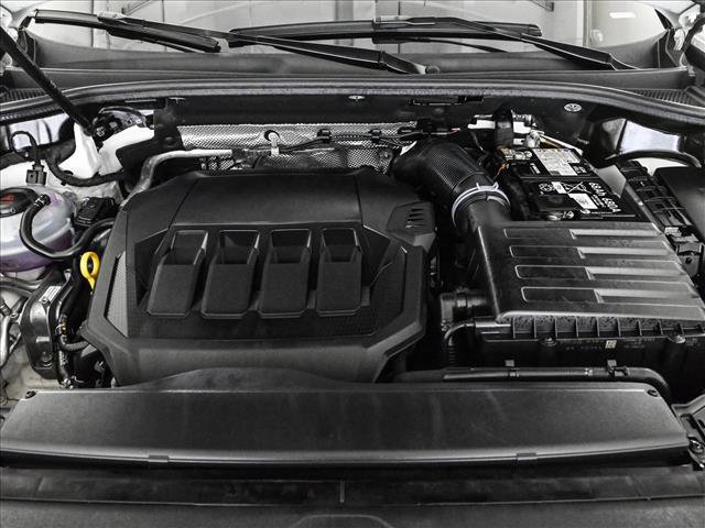 Certified 2025 Audi Q3 2.0T Premium w/ Convenience Package image 24