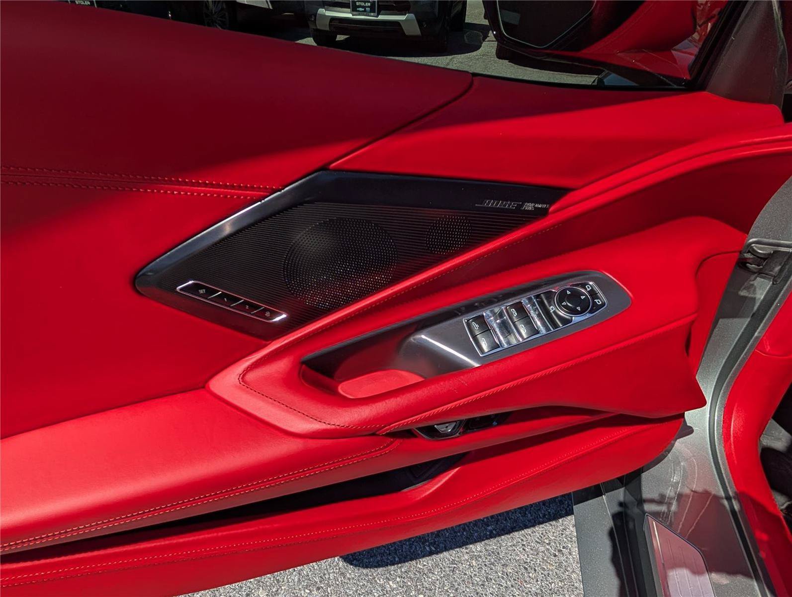 Used 2024 Chevrolet Corvette Stingray Premium Conv w/ Z51 Performance Package RWD image 15