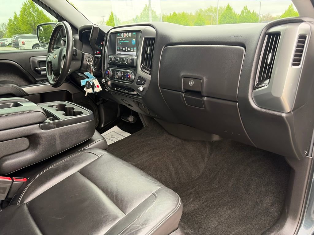 Used 2017 Chevrolet Silverado 1500 LT w/ All Star Edition AWD/4WD image 11
