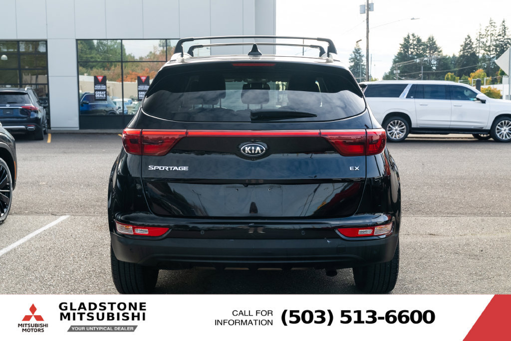 Used 2017 Kia Sportage EX w/ EX Technology Package AWD/4WD image 6