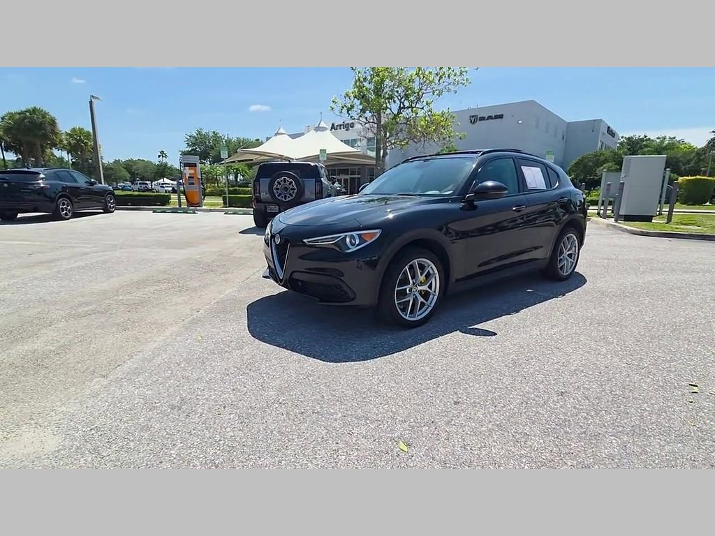 Used 2019 Alfa Romeo Stelvio Sport w/ Quick Order Package 22J Sport AWD/4WD image 47