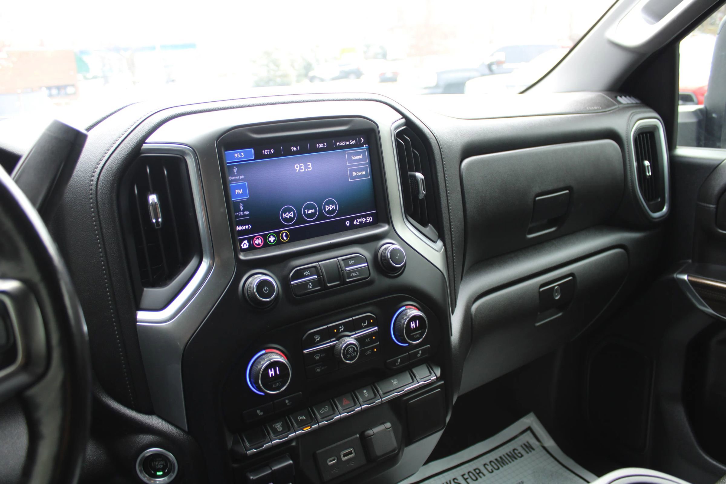 Used 2021 Chevrolet Silverado 3500 LT w/ Texas Edition image 12