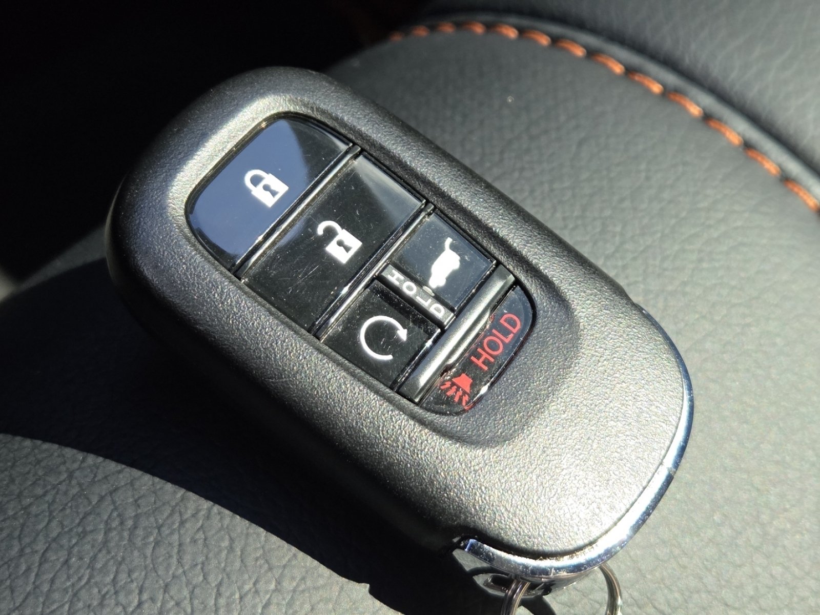Used 2025 Honda Pilot TrailSport image 38