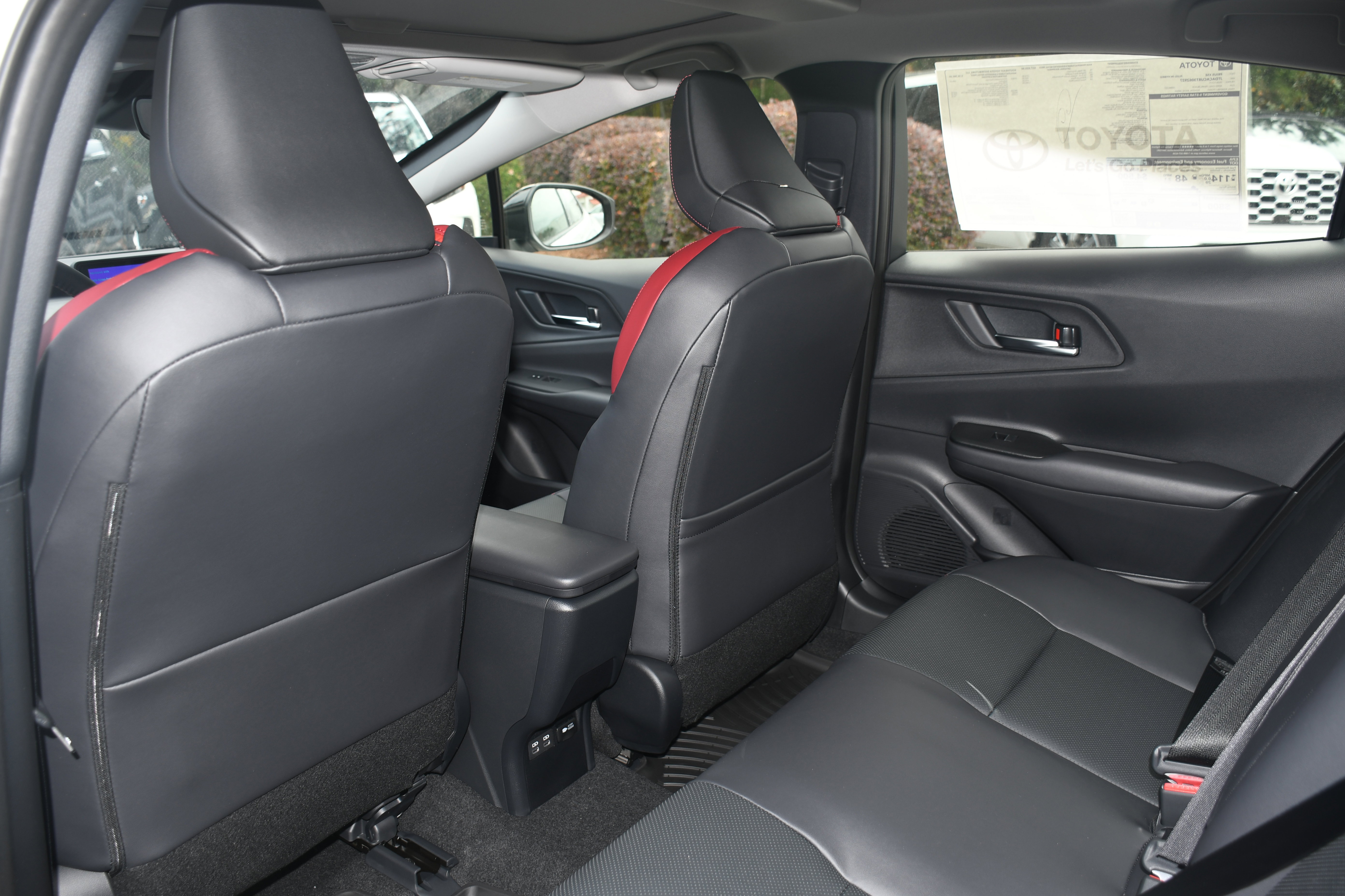 New 2026 Toyota Prius Plug-In Hybrid image 8