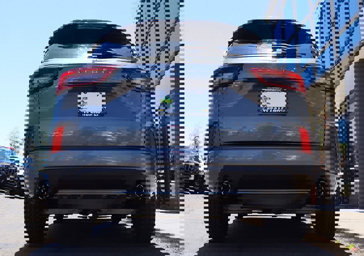 Used 2023 Ford Escape ST-Line image 12