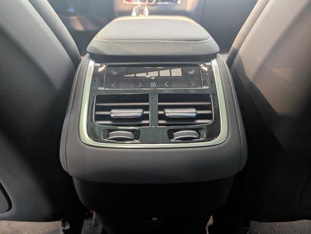 New 2026 Volvo XC90 B6 Ultra w/ Protection Package AWD/4WD image 26