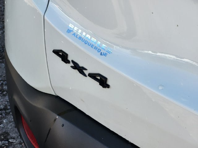 Used 2023 Jeep Renegade Altitude AWD/4WD image 9