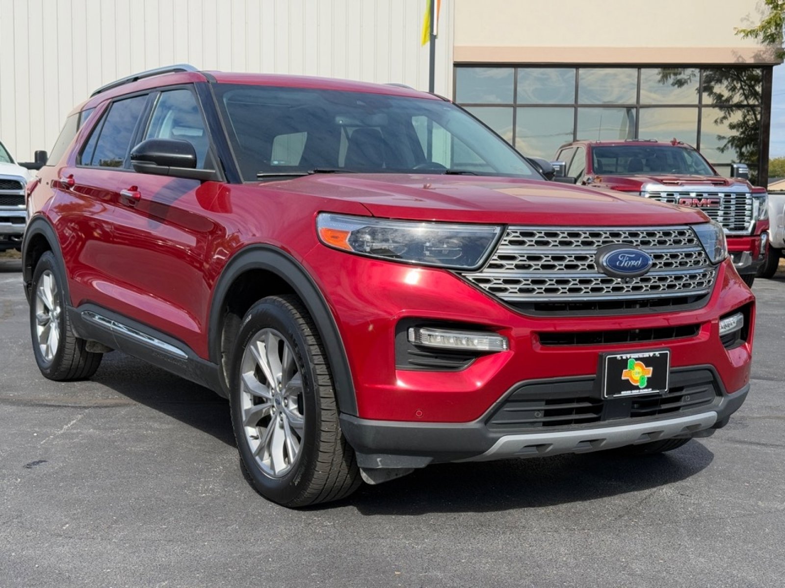Used 2021 Ford Explorer Limited image 2