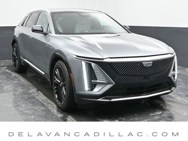 New 2025 Cadillac Lyriq Luxury w/ LPO, Red Accent Package image 1