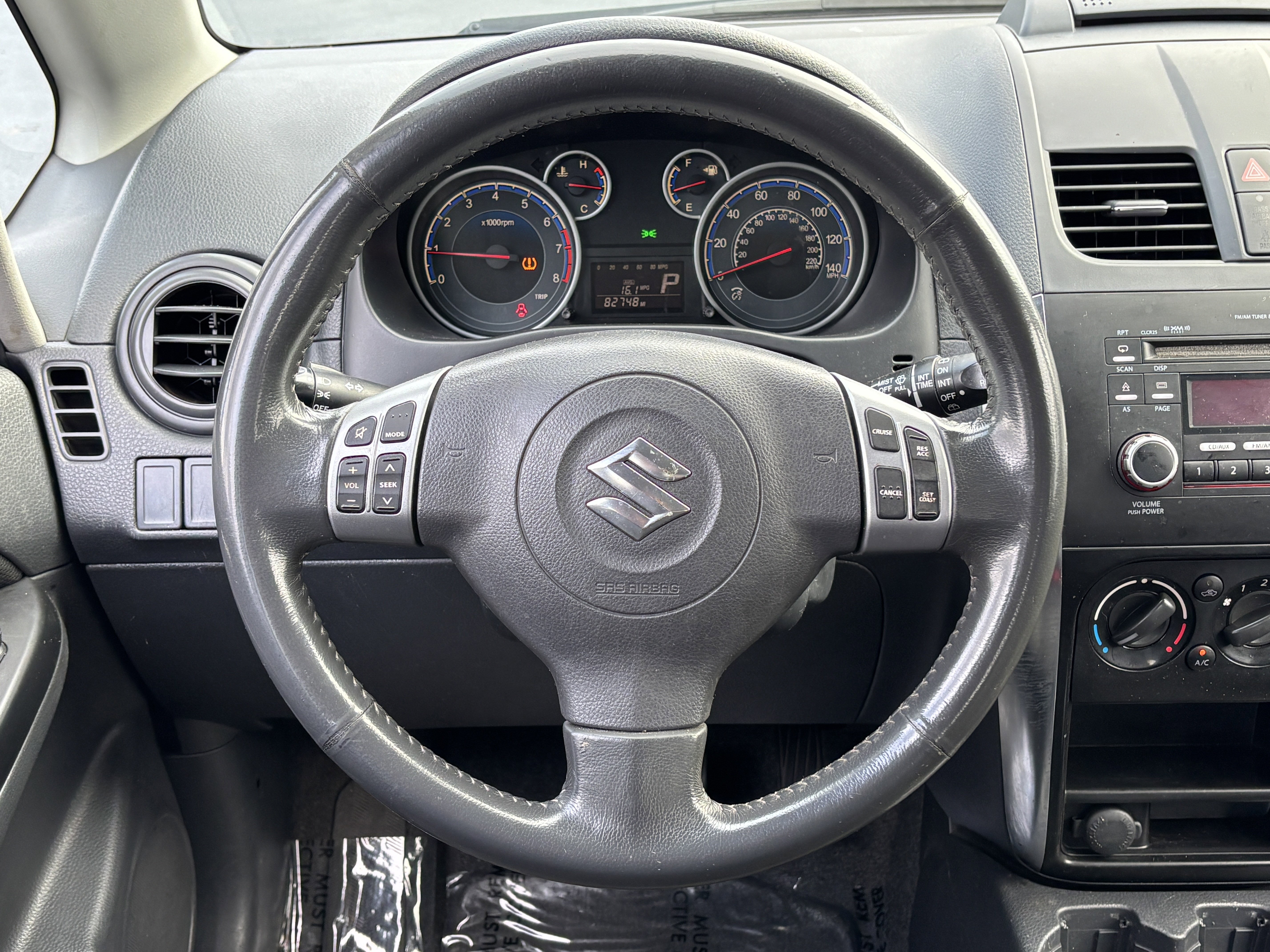 Used 2010 Suzuki SX4 AWD Hatchback image 19