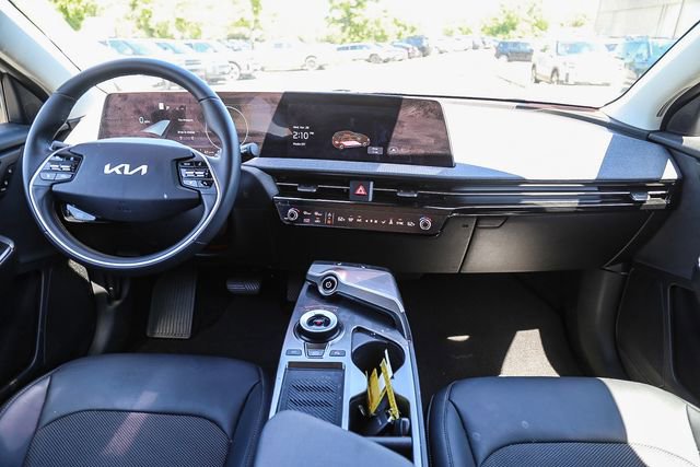 Used 2024 Kia EV6 Light RWD image 13