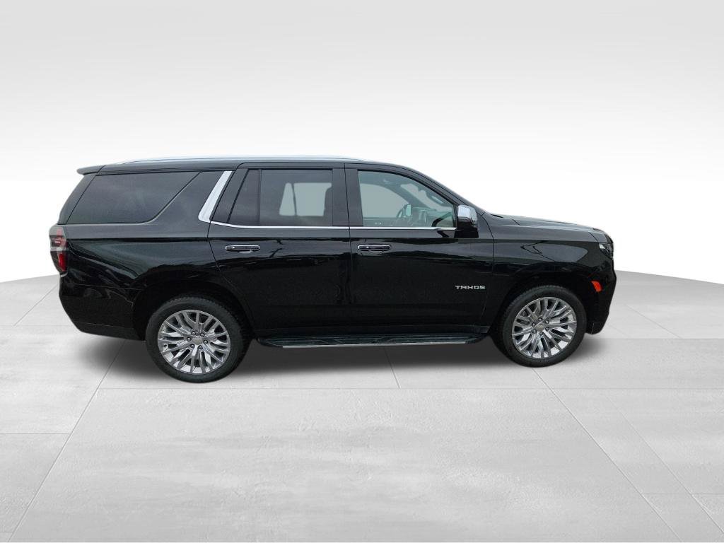 Used 2024 Chevrolet Tahoe Premier AWD/4WD image 7
