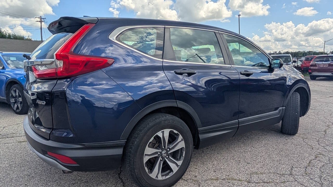Used 2017 Honda CR-V LX image 6
