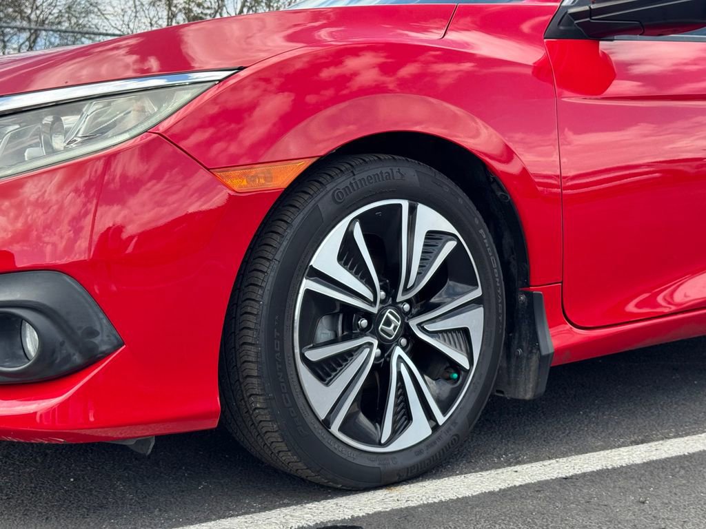 Used 2018 Honda Civic EX-L image 9