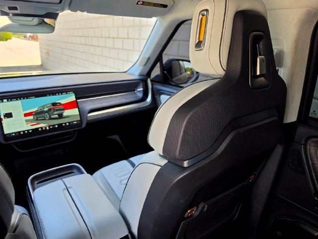 Used 2023 Rivian R1S Launch Edition Quad AWD/4WD image 29