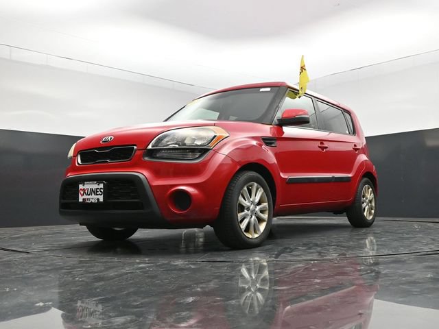 Used 2013 Kia Soul + FWD image 46