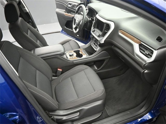 Used 2023 GMC Acadia SLE w/ Driver Convenience Package image 19
