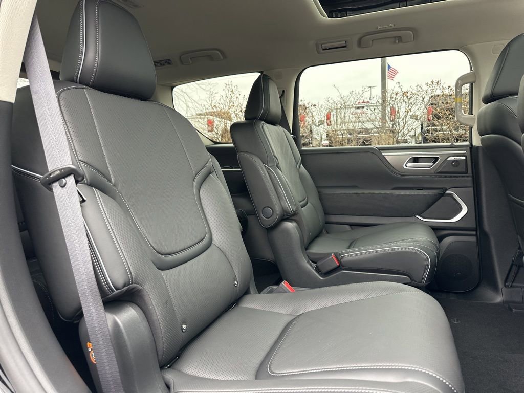 New 2026 INFINITI QX80 Luxe w/ Exterior Package image 25