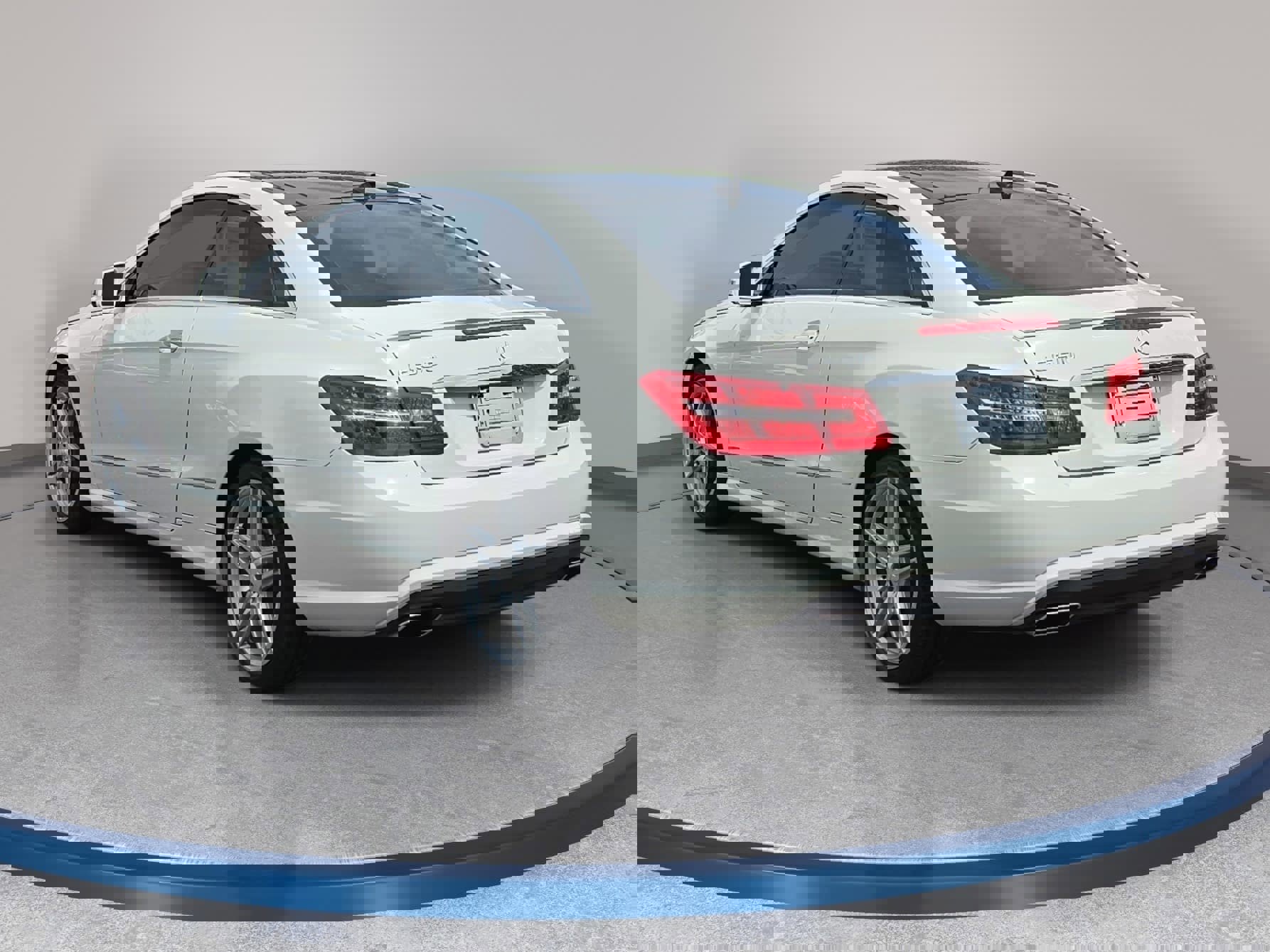 Used 2011 Mercedes-Benz E 550 Coupe image 7