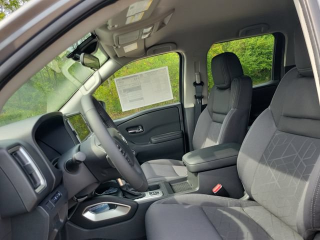 New 2026 Nissan Frontier SV w/ All-Weather Content Package AWD/4WD image 8