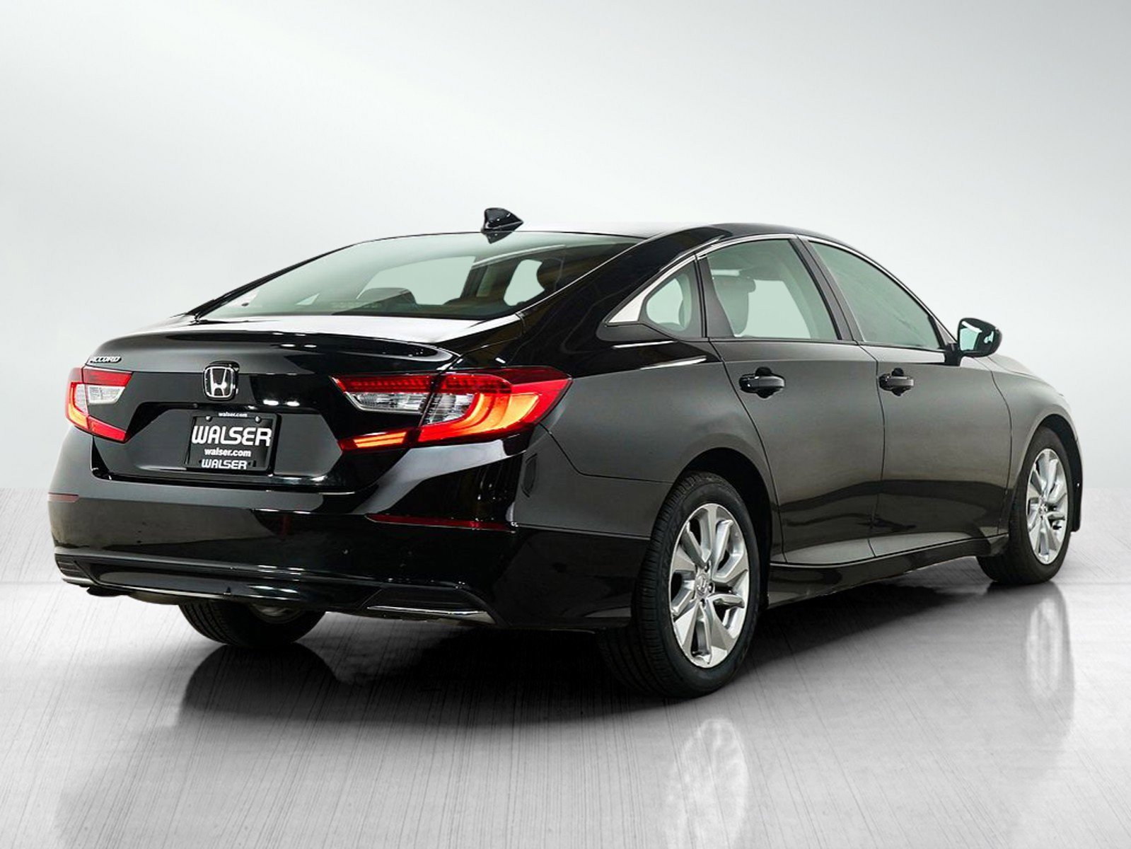 Used 2020 Honda Accord LX image 5