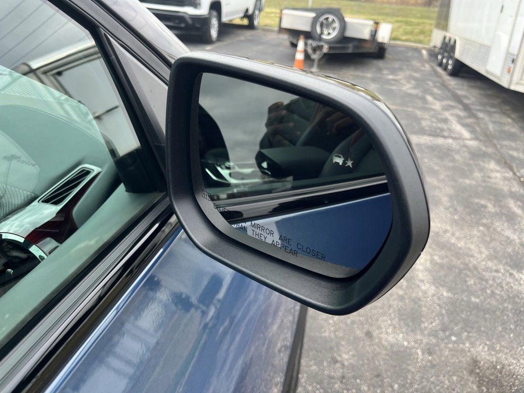 New 2026 Chevrolet Equinox RS w/ Convenience Package III image 30