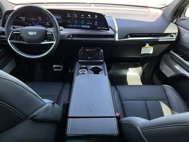 New 2026 Cadillac Vistiq Premium Luxury AWD/4WD image 10