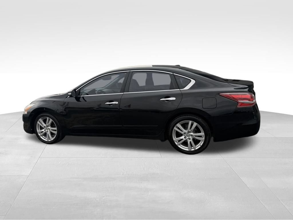 Used 2013 Nissan Altima 3.5 SL image 10