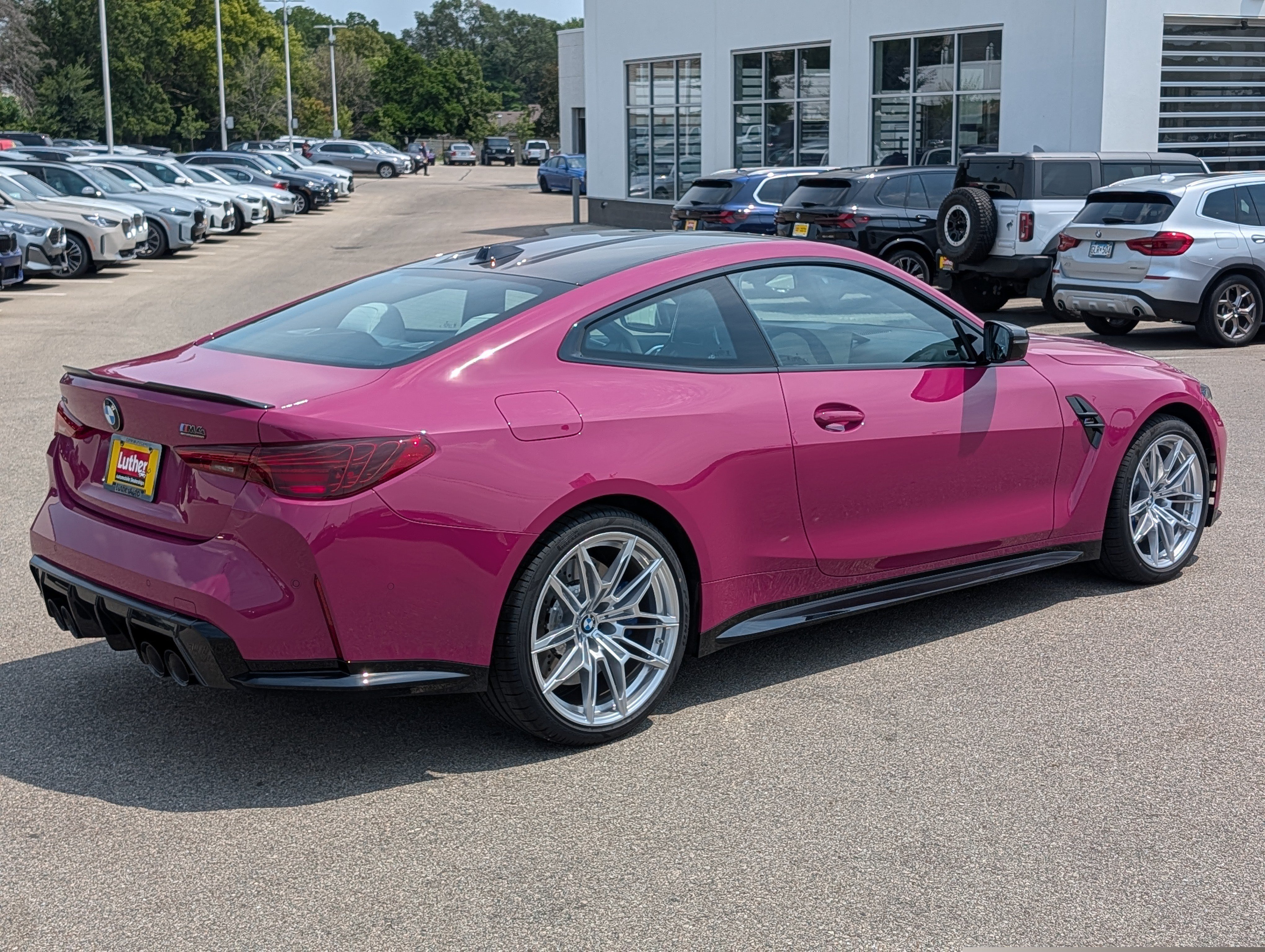 New 2027 BMW M4 xDrive Competition w/ M Carbon Exterior Package AWD/4WD video 2