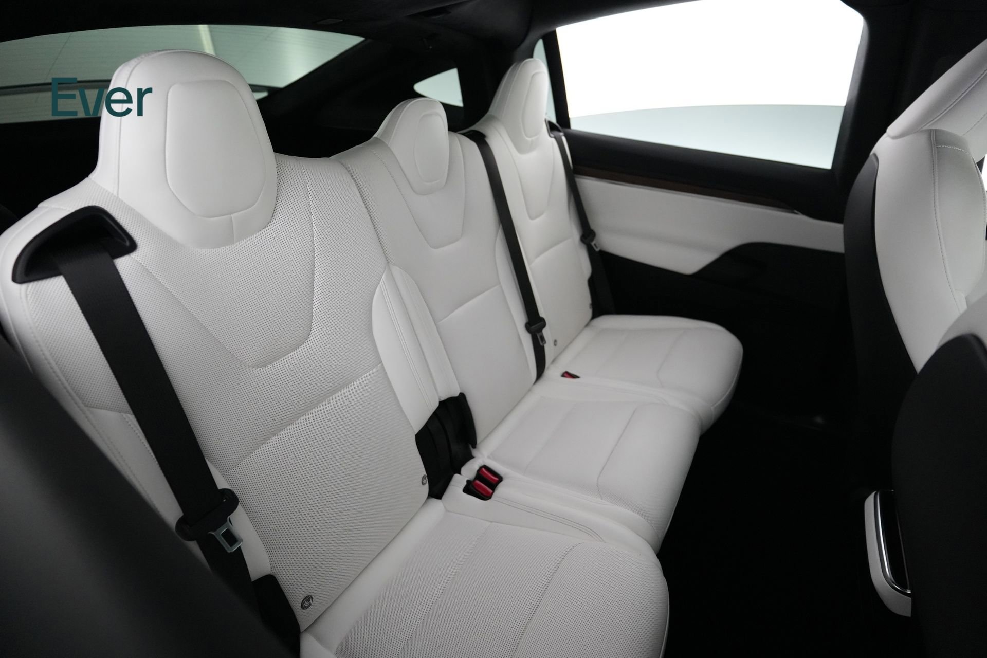 Used 2023 Tesla Model X image 5