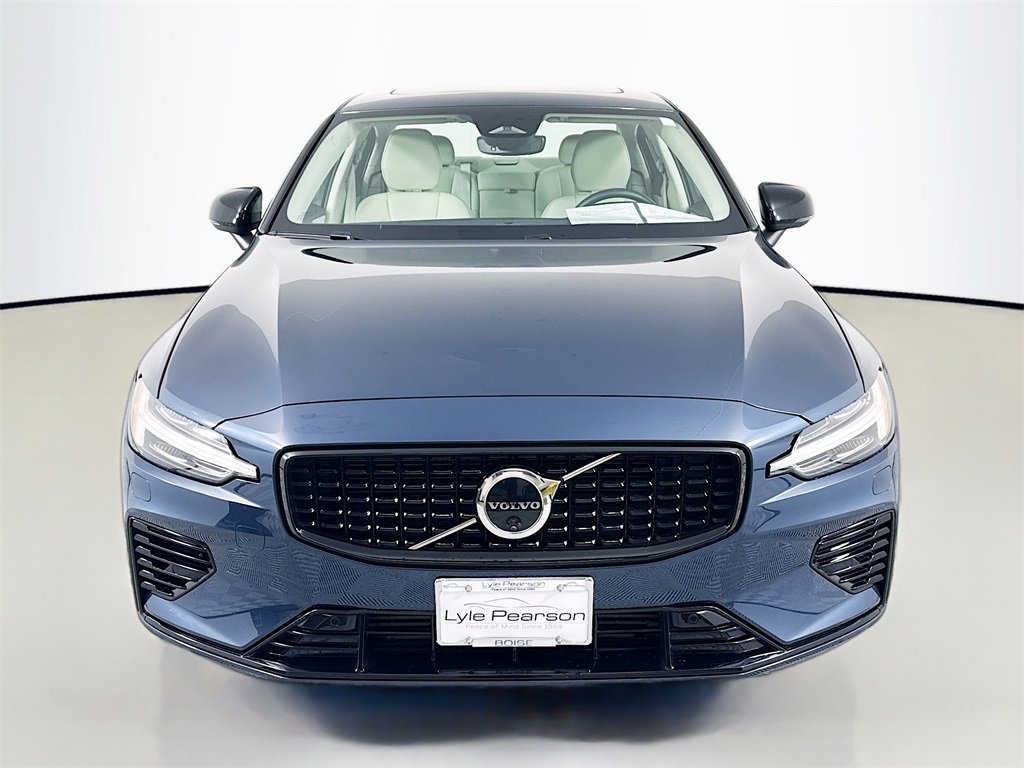 Used 2024 Volvo S60 T8 Ultimate w/ Climate Package image 6