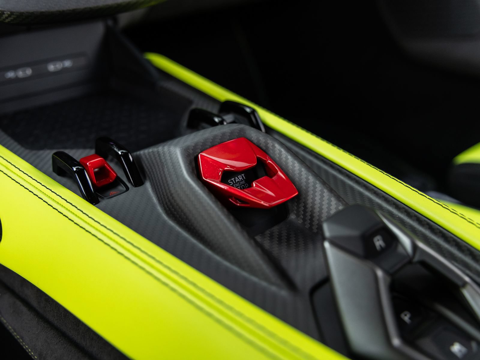 Used 2025 Lamborghini Revuelto AWD/4WD image 51