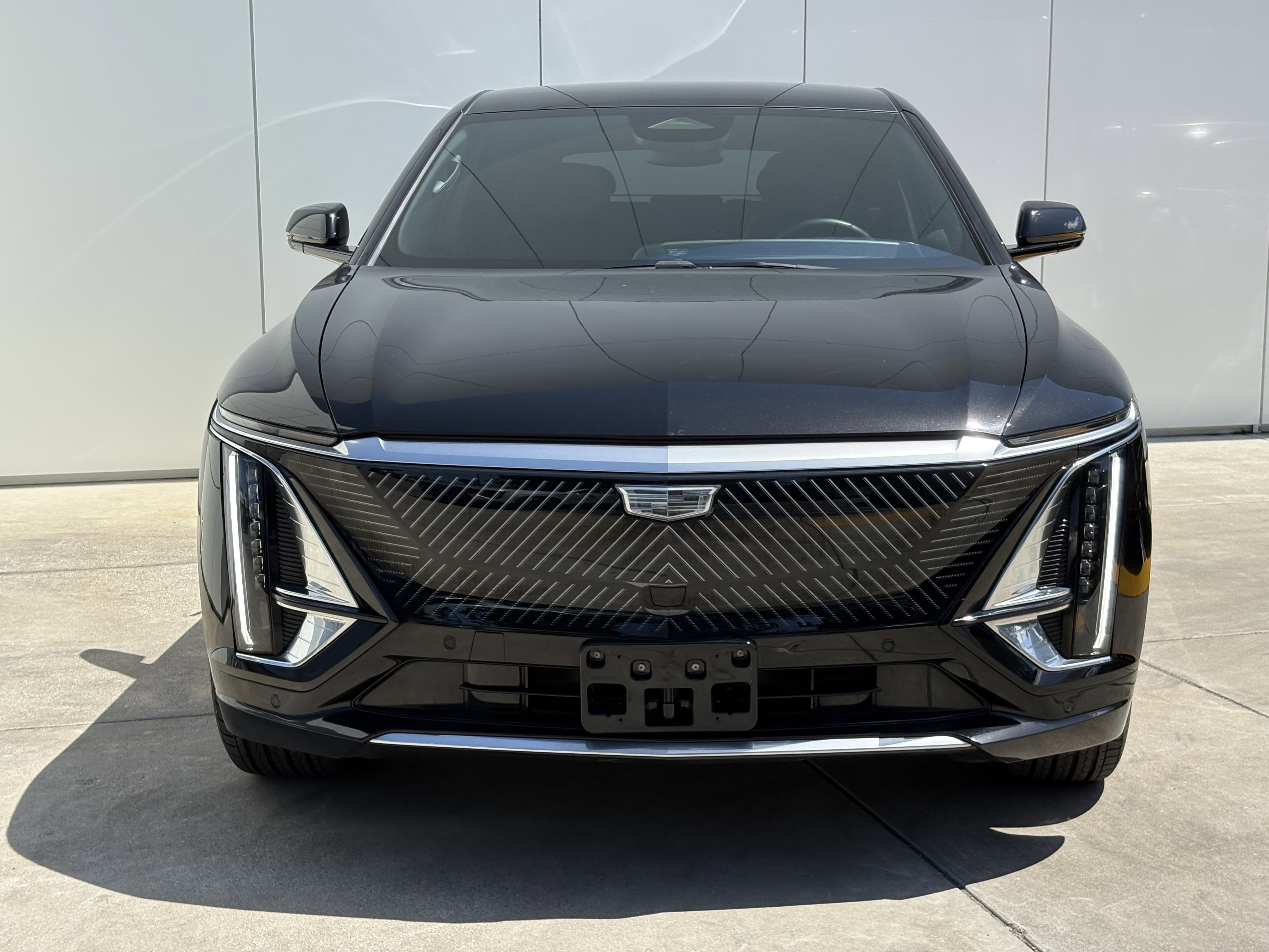 Certified 2024 Cadillac Lyriq Tech w/ LPO, Floor Liner Package AWD/4WD image 3