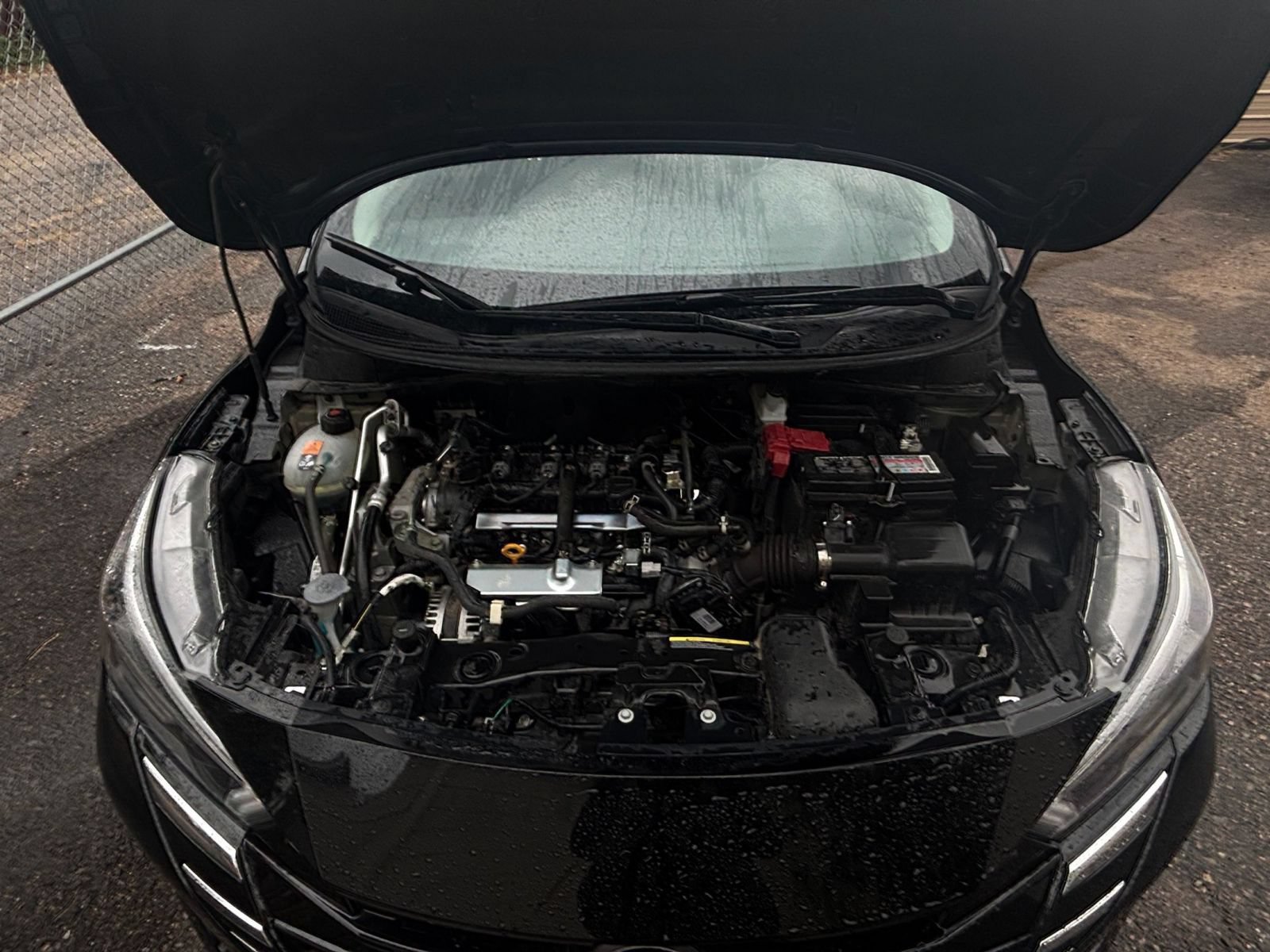Used 2025 Nissan Versa SV FWD image 28