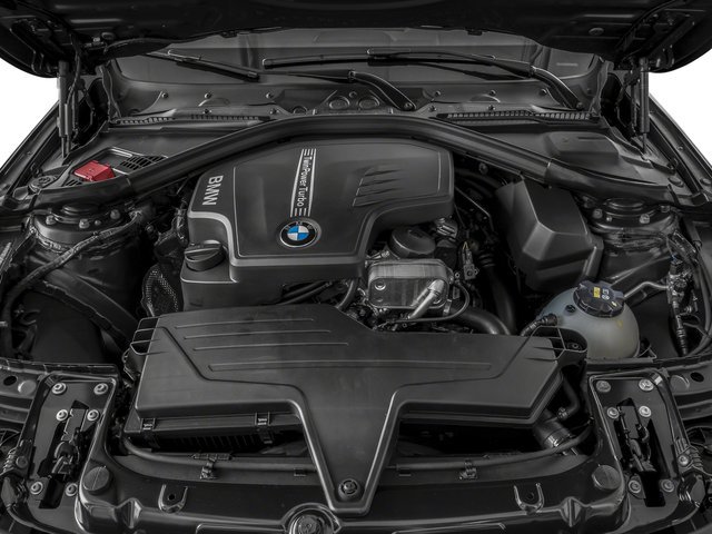 Used 2017 BMW 320i Sedan RWD image 13