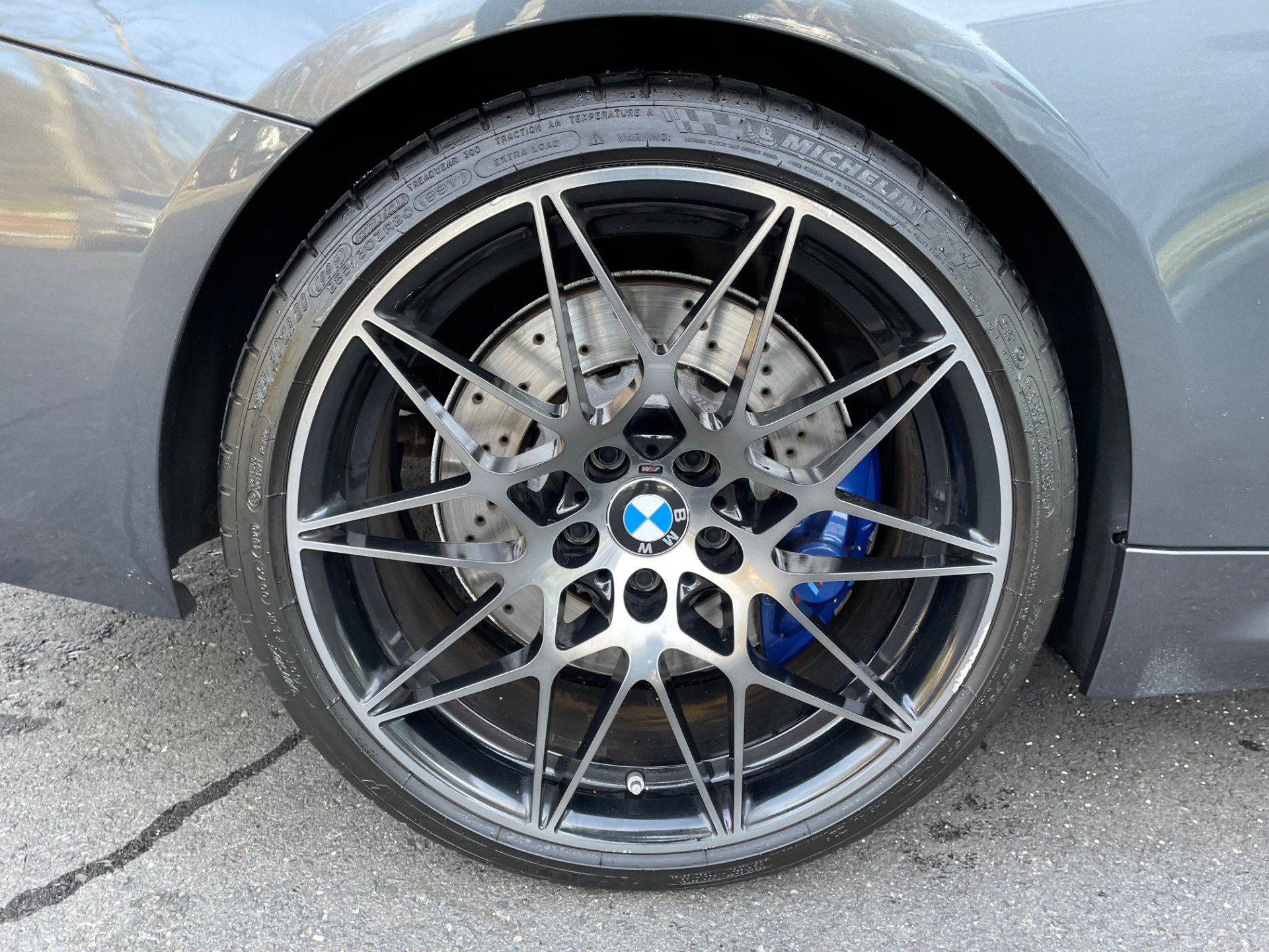 Used 2018 BMW M4 Convertible RWD image 39