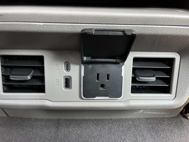 Certified 2024 Chevrolet Silverado 1500 LT AWD/4WD image 17