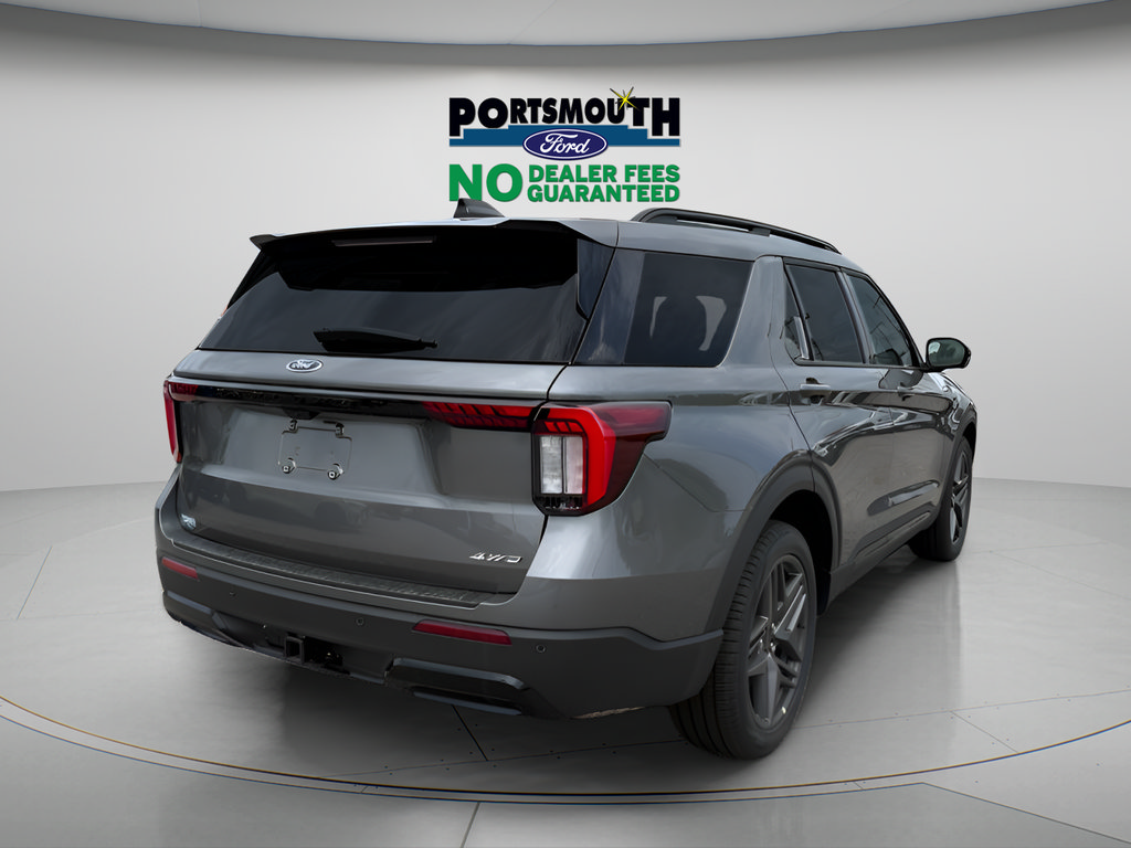 New 2026 Ford Explorer ST-Line w/ ST-Line Street Pack AWD/4WD image 23