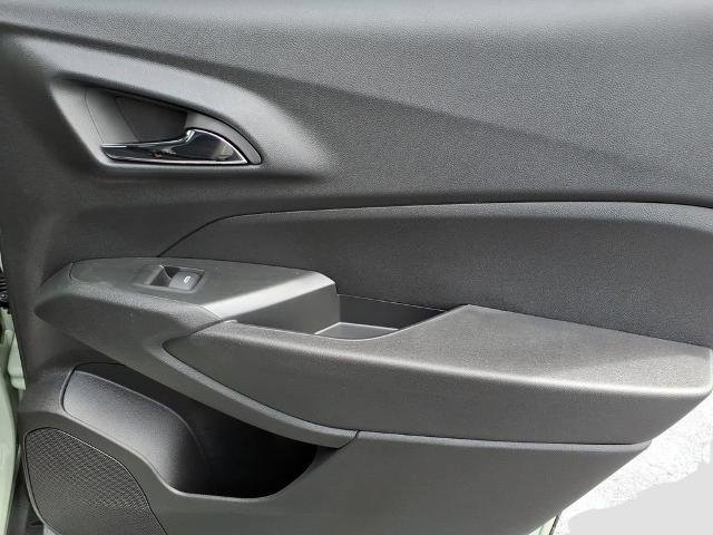 New 2026 Chevrolet Trax ACTIV w/ Driver Confidence Package FWD image 11