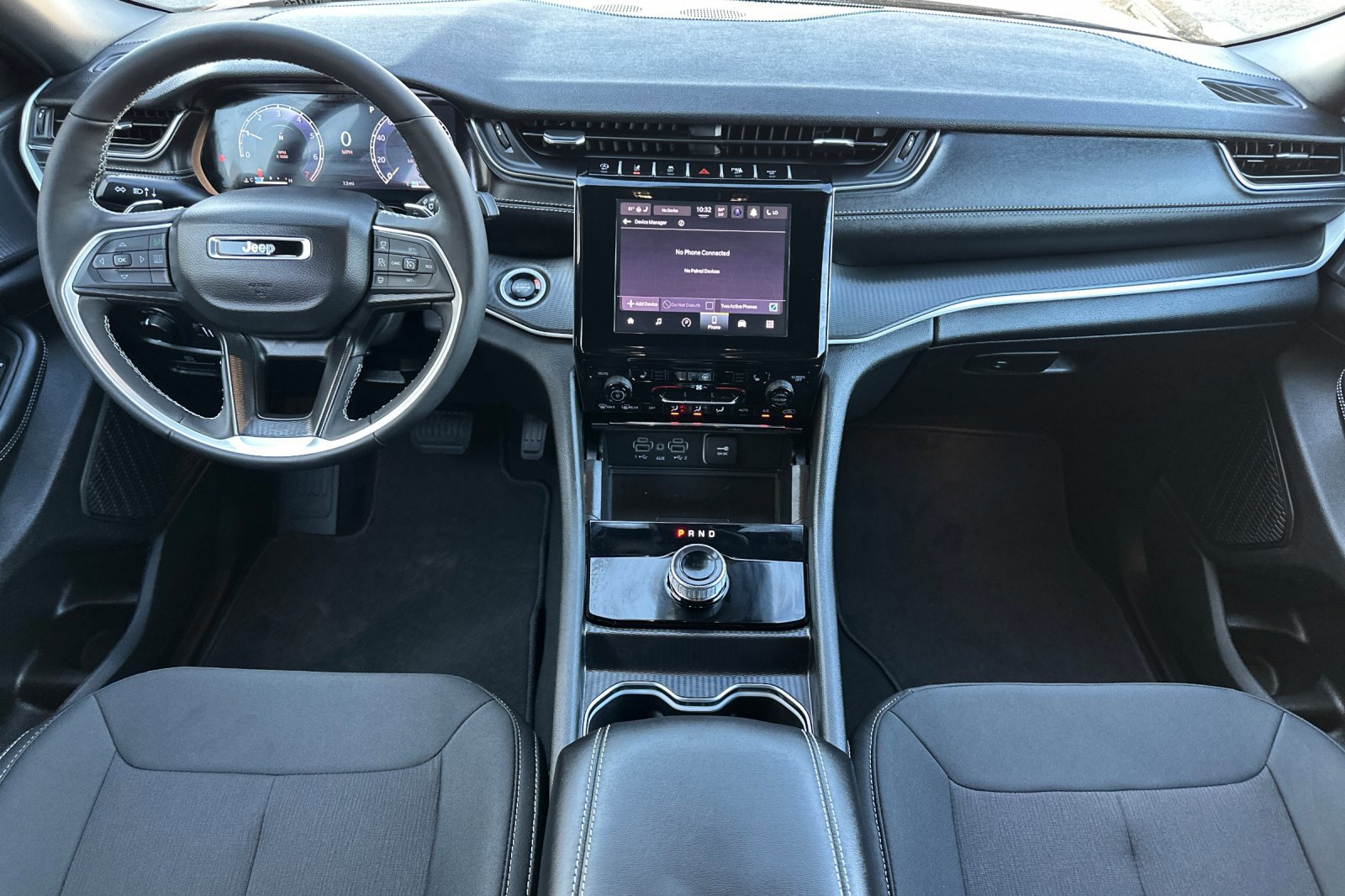 New 2025 Jeep Grand Cherokee Laredo X w/ Luxury Tech Group I image 13