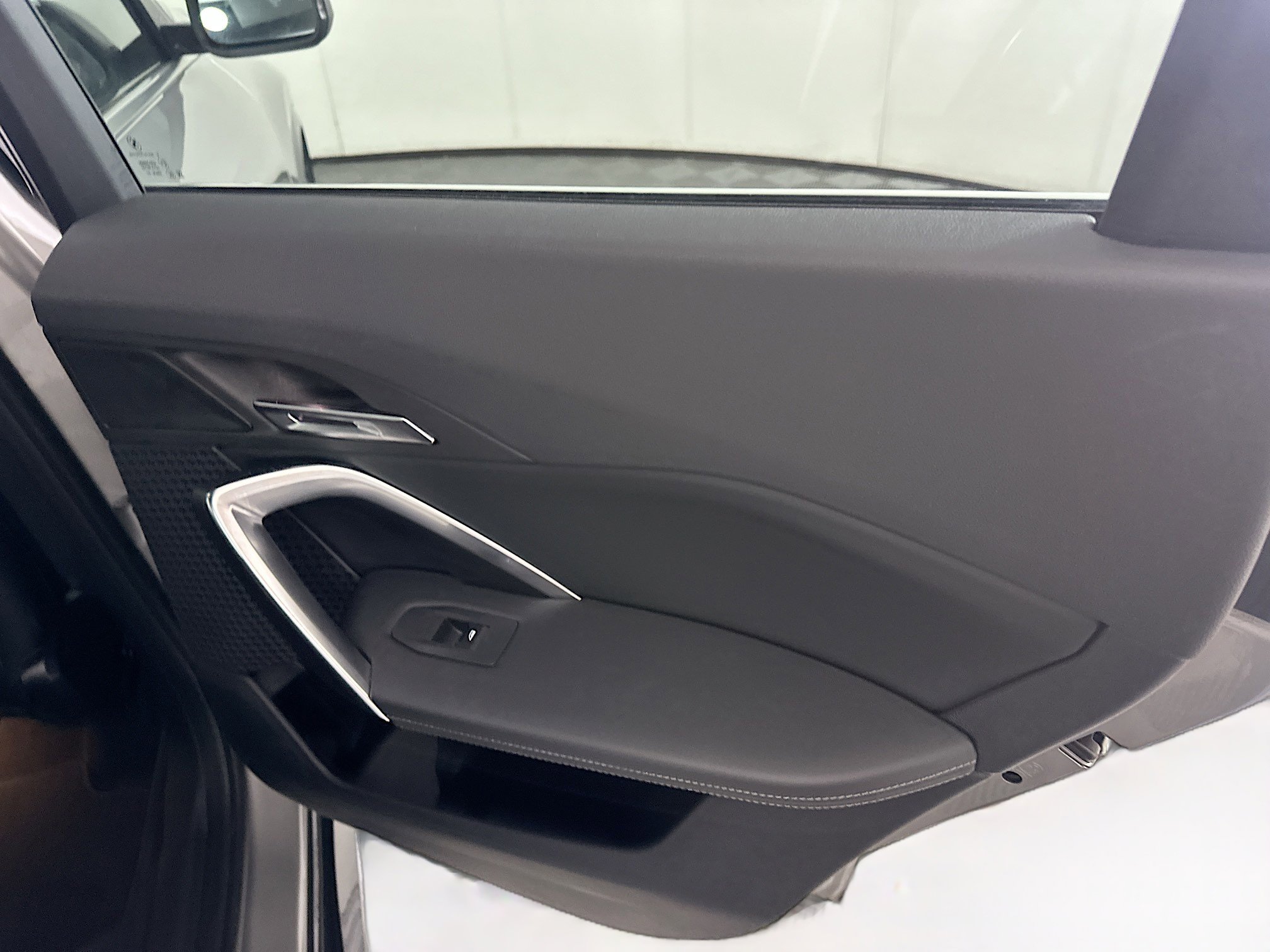 Used 2025 BMW X1 xDrive28i image 30