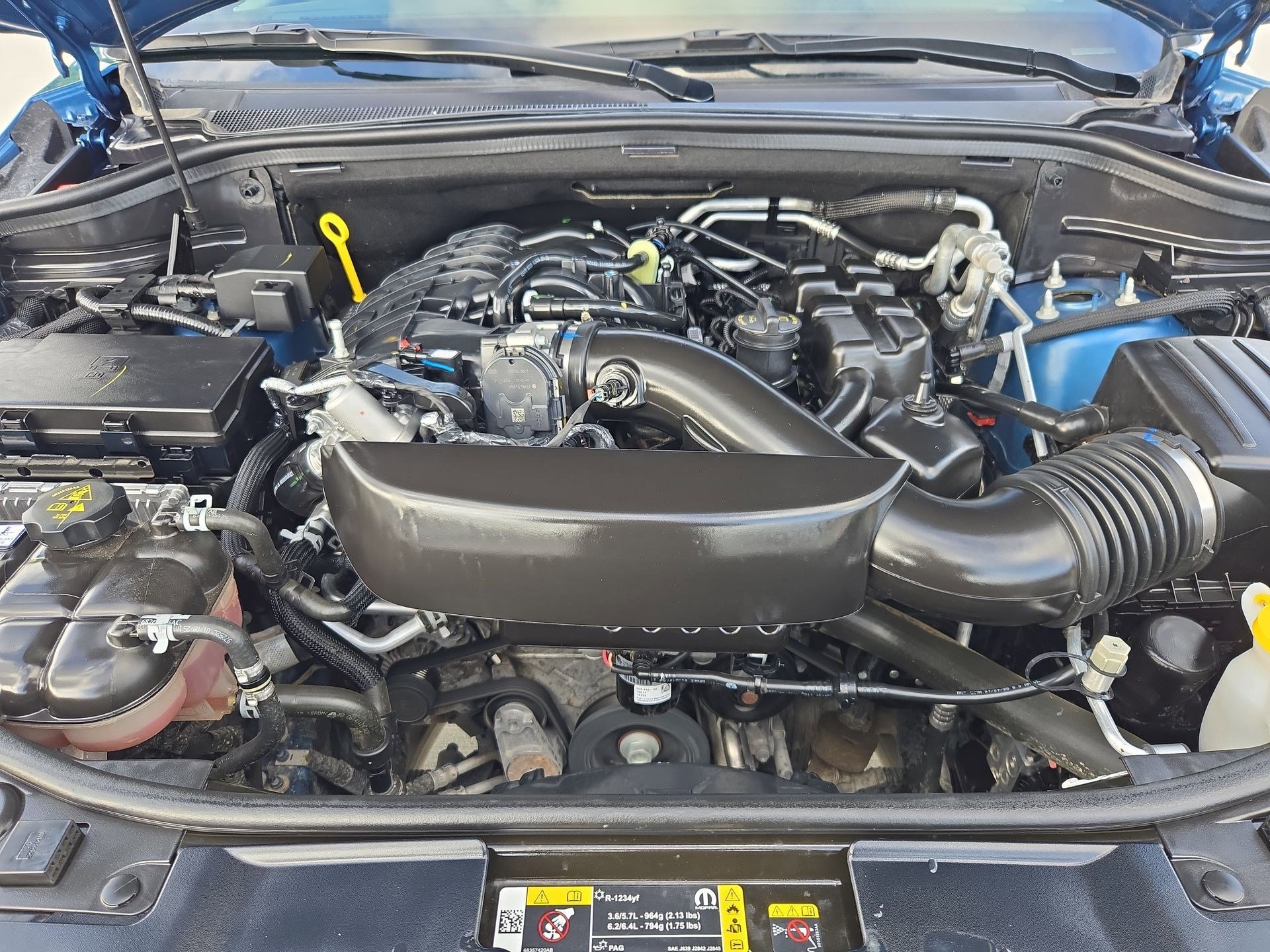 Used 2025 Dodge Durango GT image 35