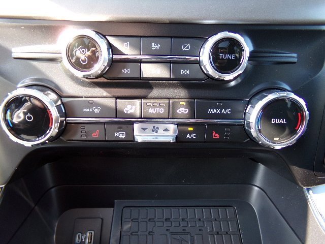 New 2024 Ford F150 XLT w/ Equipment Group 303A High image 22